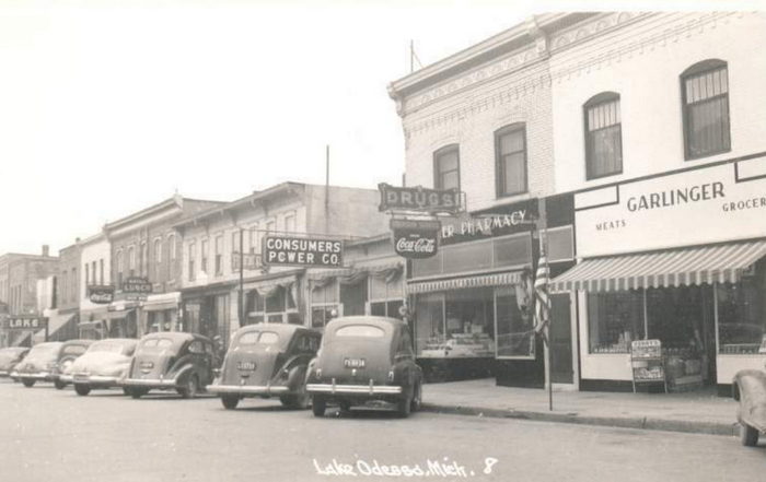 Lake Odessa - Old Post Card Photo (newer photo)